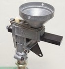 older DILLON Precision POWDER MEASURE • small bar