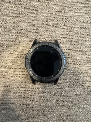 Samsung Gear S3 Frontier Wi-Fi Bluetooth Smart Watch - Good - Minor screen flaw