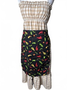Handmade kitchen/harden apron chili pepper cottage core veggie garden s-3xl