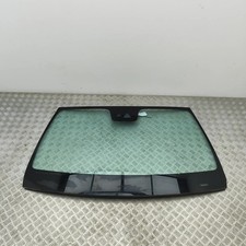 MERCEDES-BENZ E W213 Frontscheibe A2136702503 35137686 MERCEDES-BENZ E W213 Frontscheibe A2136702503 35137686