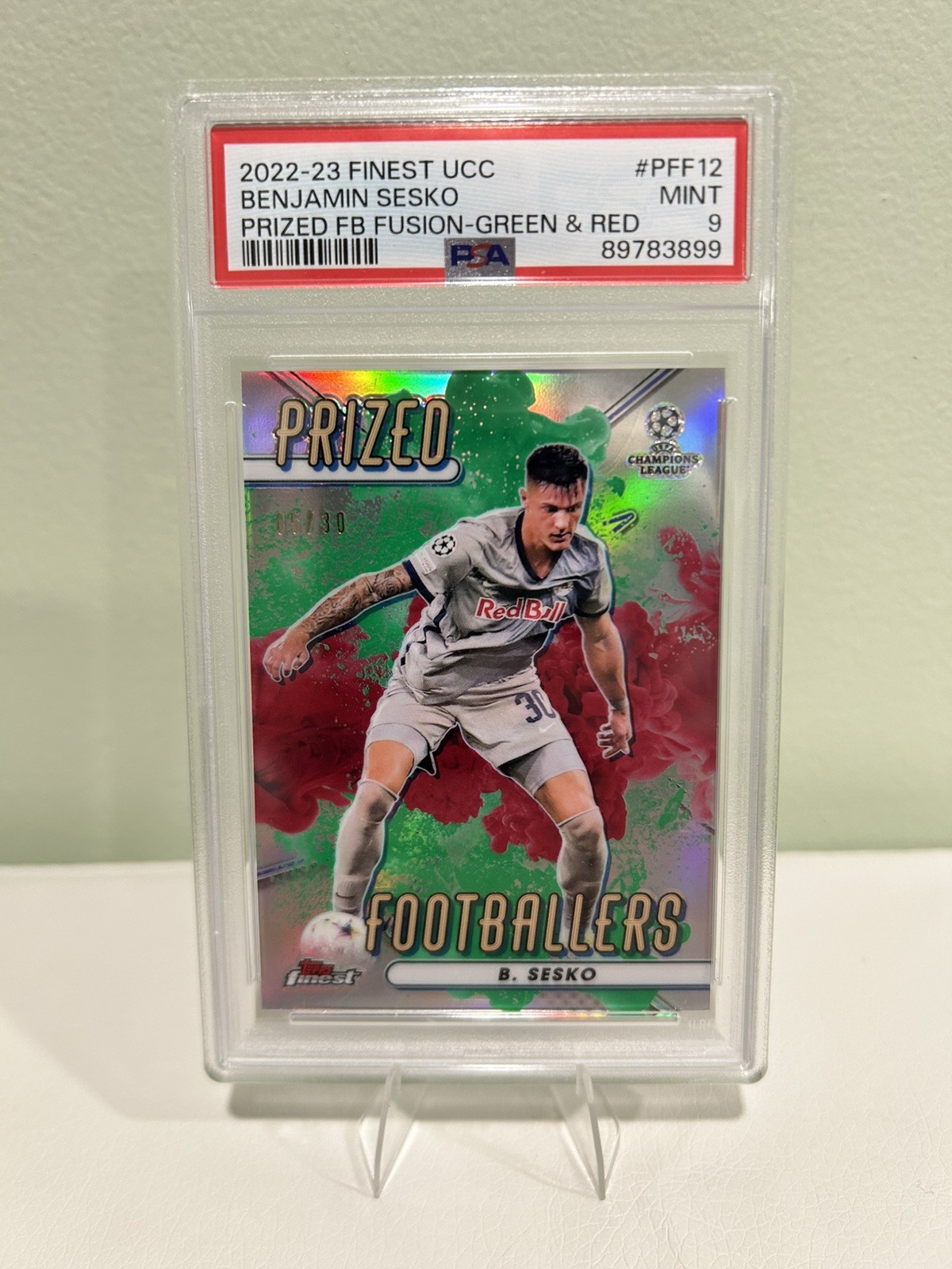 2022-23 TOPPS UCC PRIZED FOOTBALLERS BENJAMIN SESKO RED GREEN FUSION /30 PSA 9