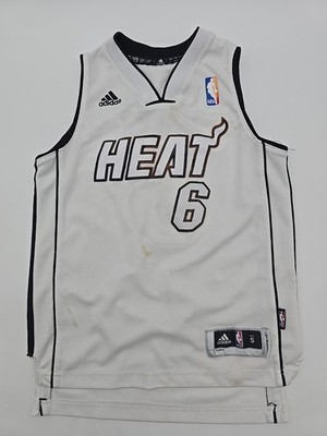 Miami Heat LeBron James Jersey Kids Size Small Adidas White.#36061