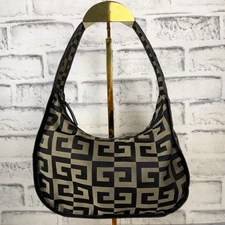 Givenchy Accessories Pouch Vanity Bag 4G Logo Rare Vintage Near Unused