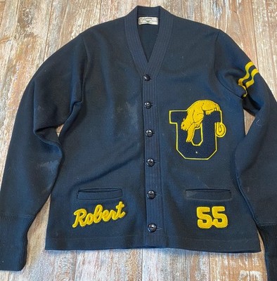 1955 Men s Letterman Varsity Sweater 40  Medium Robert Cougar Patches