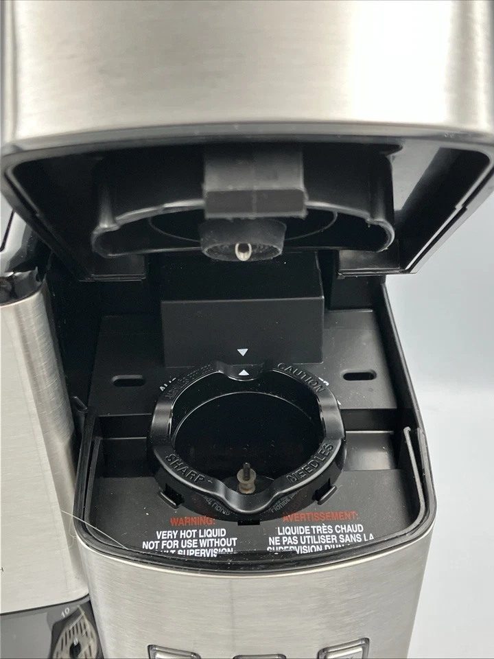 Cuisinart Coffee Center 12 Cup Coffeemaker and Single-Serve Brewer - Image 3 of 4