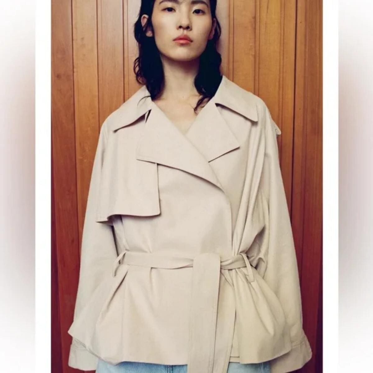 ジャケット・アウター ZARA SHORT CONTRAST TRENCH CORT テクニカルショートトレンチコート - ブラック | ZARA Japan / 日本