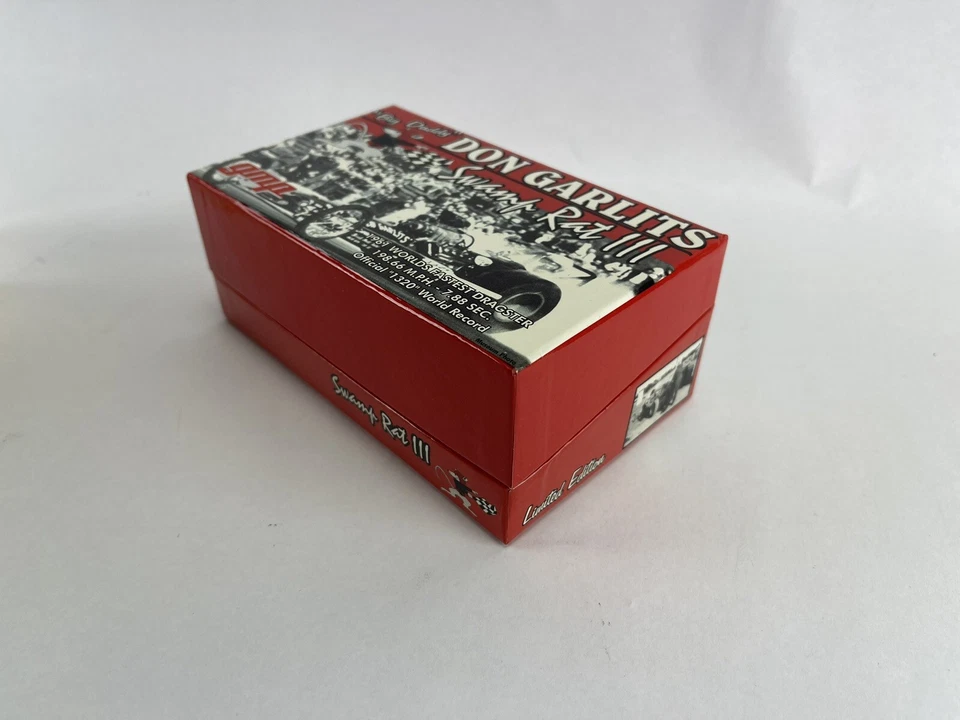 De colección Firmado Autografiado GMP "Big Daddy" Don Garlits Swamp Rat 3 1:43 con funda Foto 4 de 4