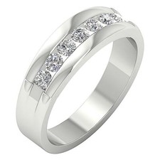 SI1 G 0.65 Ct Round Cut Diamond 14K Solid Gold Engagement Ring 6.10 MM Appraisal