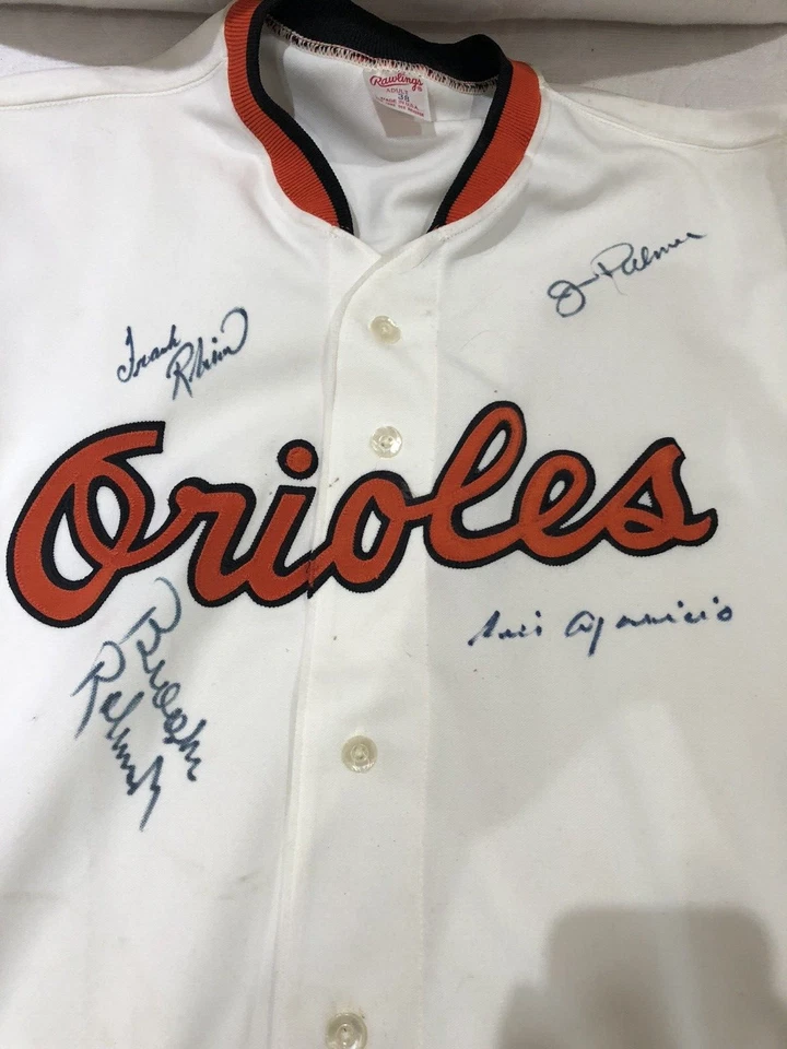 Orioles Signed Jersey JSA Aparicio Palmer B & F Robinson Autographed Signature - Image 3 of 4