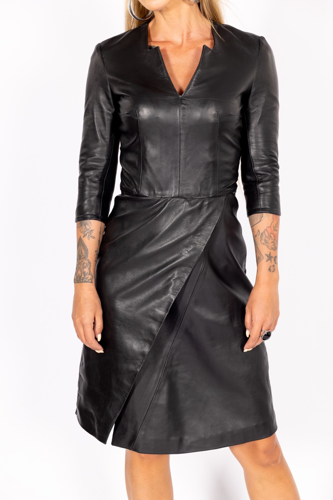 Vestido de cuero en PIEL REAL muy suave como vestido de diseñador en negro talla M OFERTA