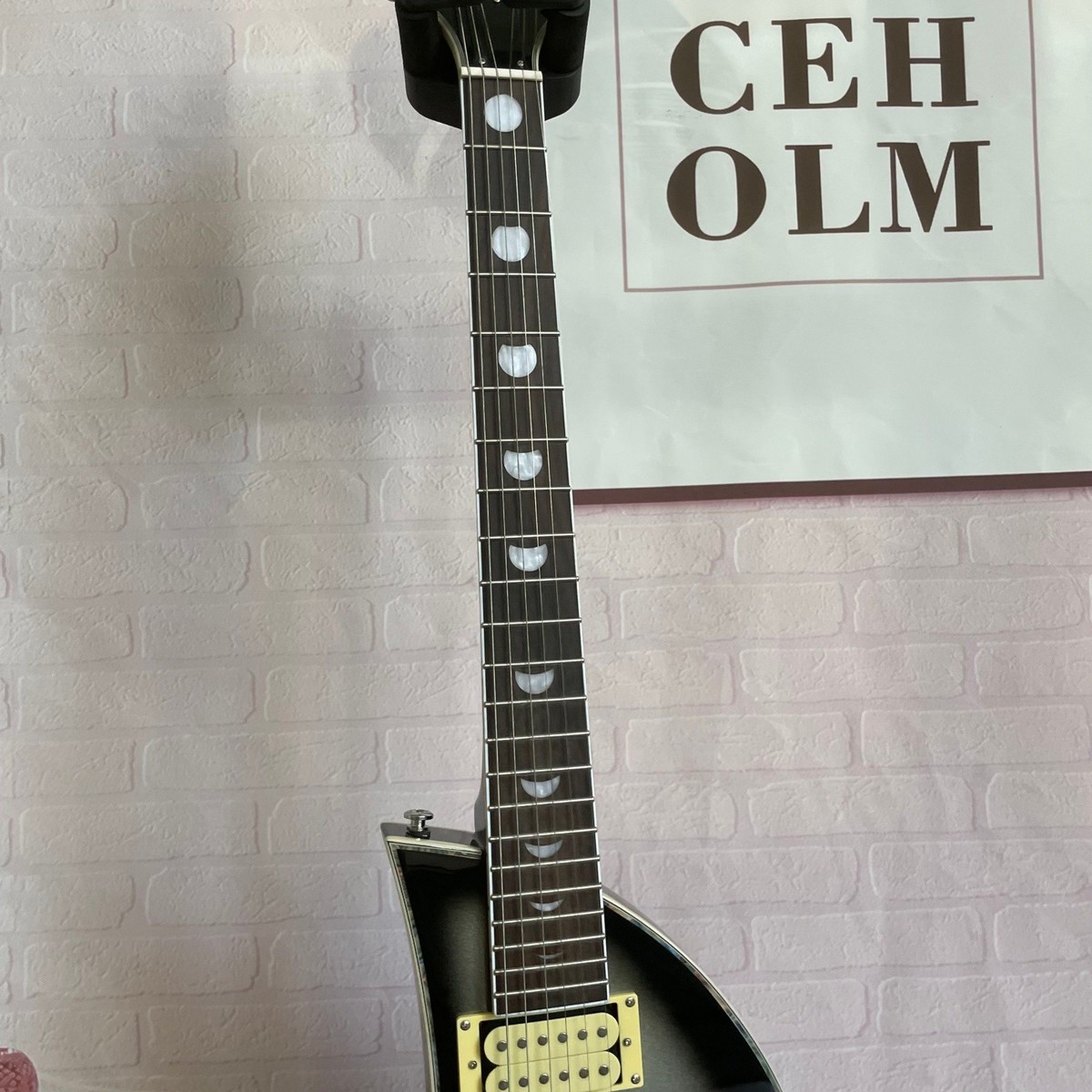 Kawai MS-1000 Moonsault Silver Burst Electric Guitar Open Pickups