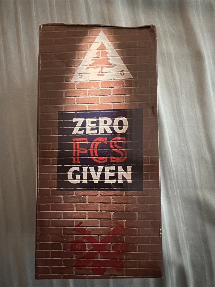 Carles Gil New England Revolution Bobblehead vs Chicago Fire 31 августа. 2022 новый в коробке - Изображение 2 из 4