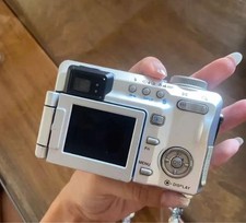 PENTAX Compact Digital Camera