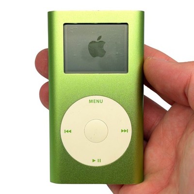 Apple iPod Mini 2nd Generation 4GB Green A1051 MP3 Player Parts Repair Turns On