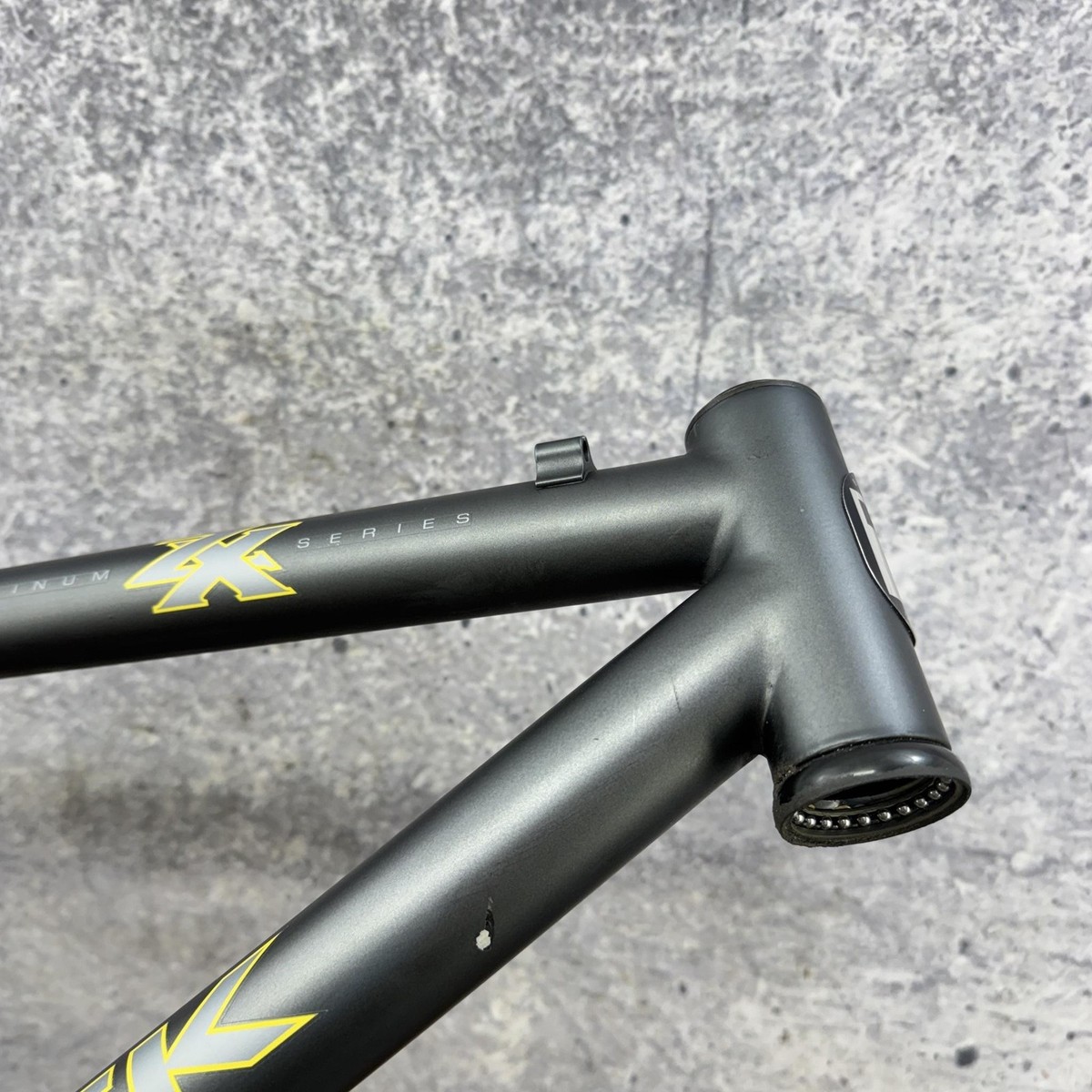 Vintage Trek 8000 ZX Mountain Bike Frame 18in Matte Black Alloy