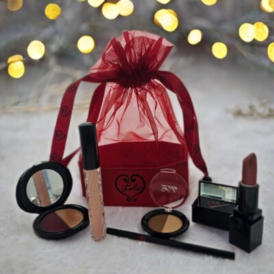 Lola Cosmetics USA Pamper Geschenkset Tasche Make Up Set 5-teilig #+ Facemakeup #Beauty