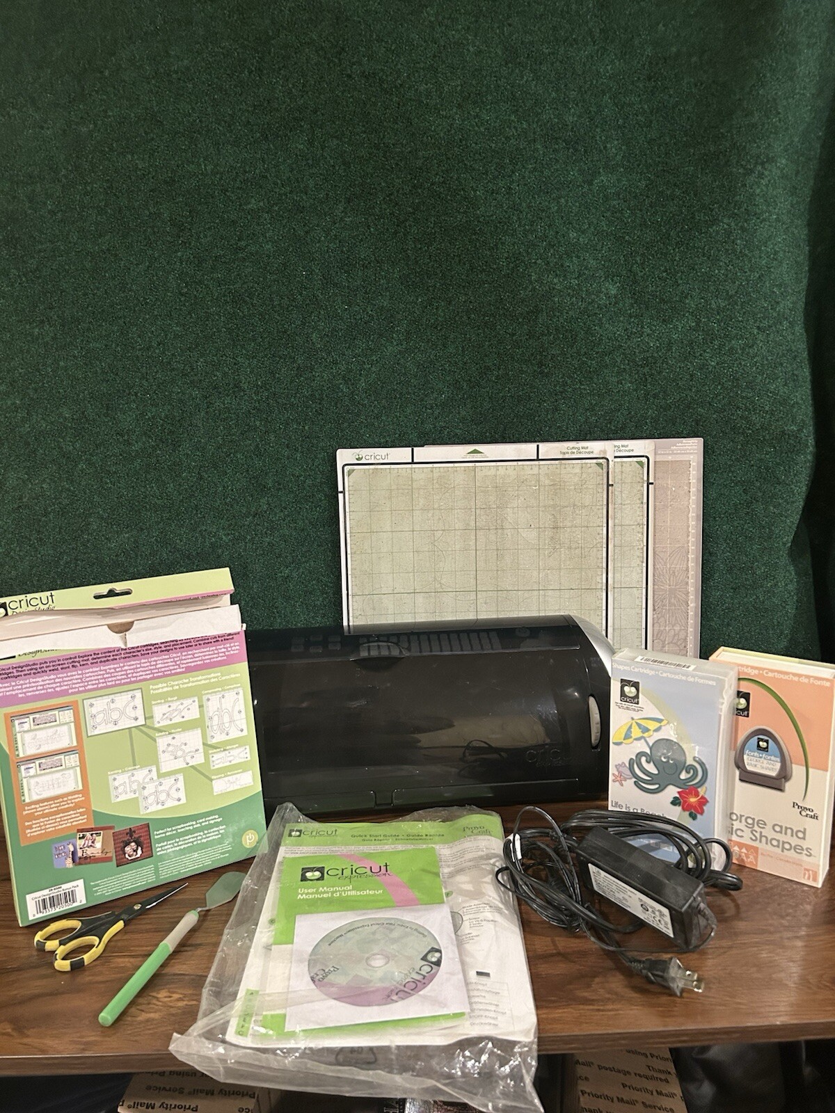 CRICUT EXPRESSION PROVO CRAFT 24” PERSONAL CUTTER MACHINE CREX001 BUNDLE