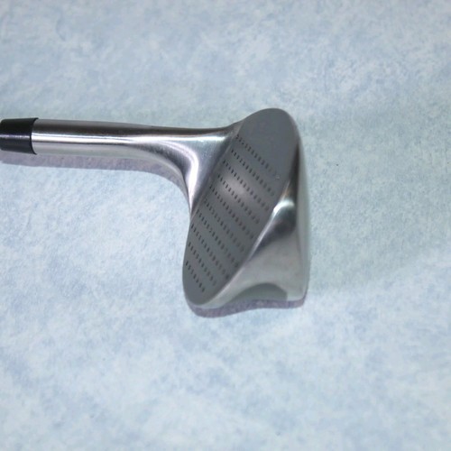 Tour Classic The Accurate Weapon Sand Wedge RH Step Step Step Step (R1390) - Foto 3 di 12