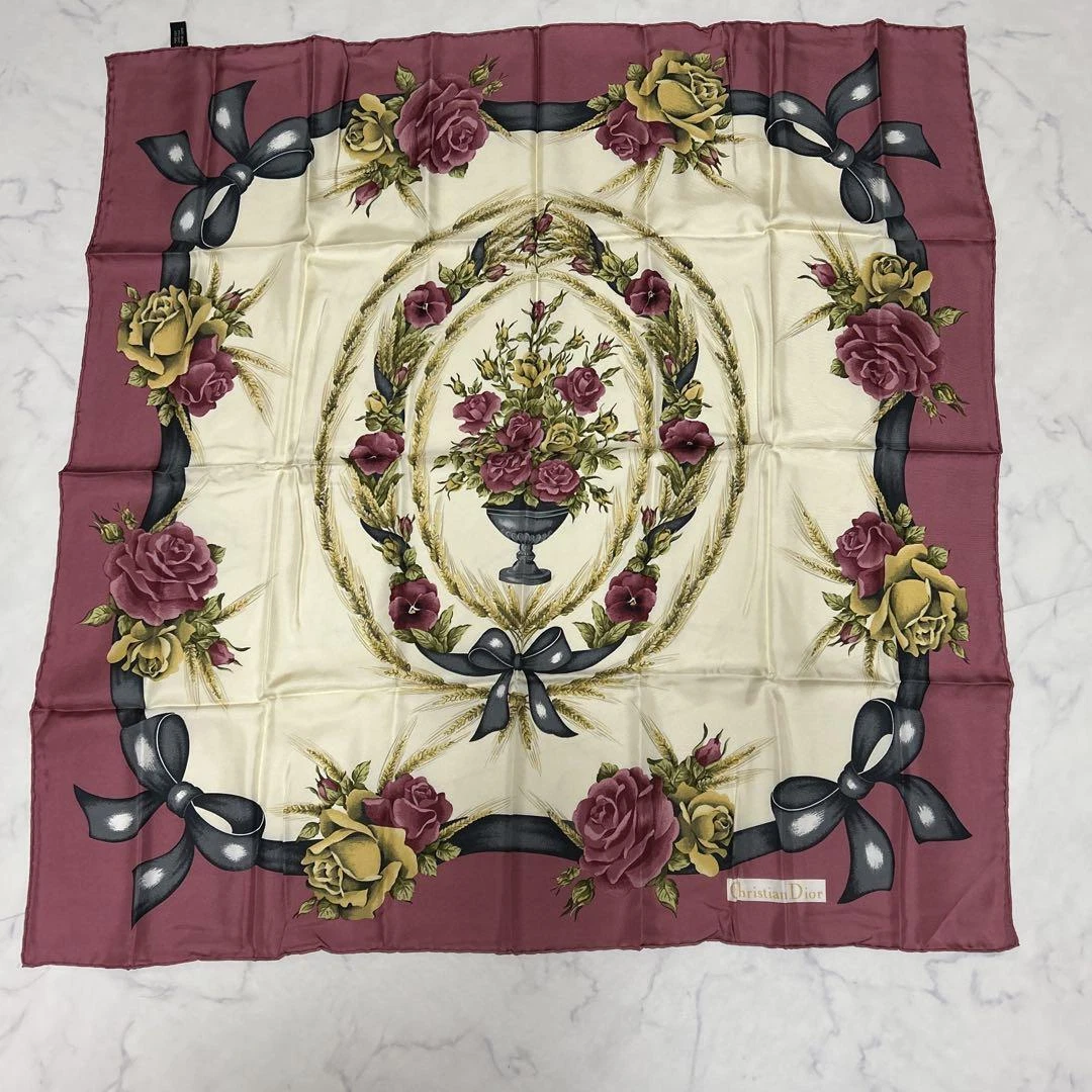 Authentique foulard violet Christian Dior 100% soie motif fleurs 90 x 90 cm vintage