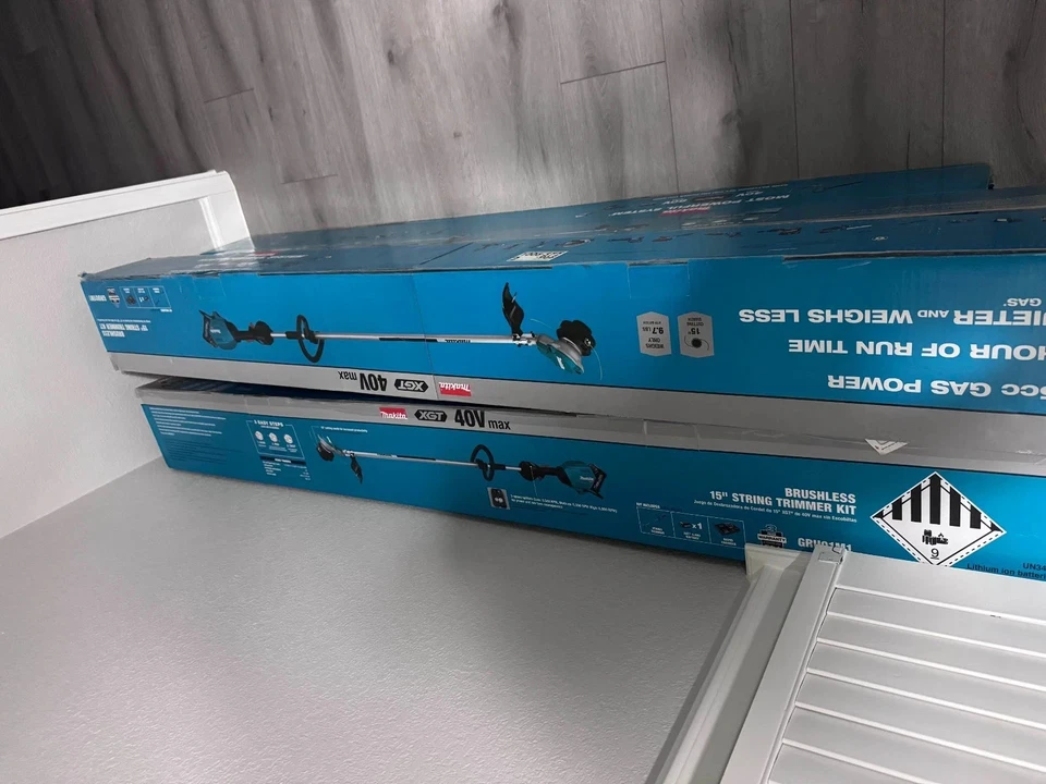 Makita 40V max XGT Sin escobillas Inalámbrico 15" Recortadora de Cuerda, Batería y Cargador Nuevo Foto 2 de 3