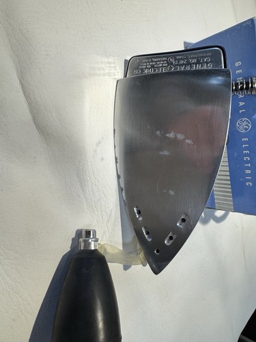 Vintage ~ GE General Electric ~ Portable Travel Steam Iron ~ Mod # 2419 - Picture 5 of 16