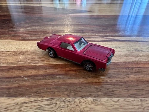 Hot Wheels Redline " Continental Mark III " Pink 1969 USA
