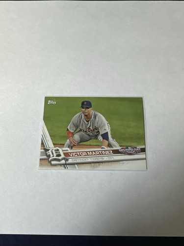 2017 Topps Opening Day Victor Martinez #8 card
