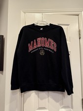 Kansas City Football Mahomes 15 Women  s Pullover Crew Neck Sweatshirt Black, L