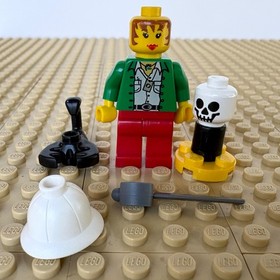 LEGO Adventurers Jungle: Pippin Reed, SCORPION, adv016, 5986, AMAZON RUINS, 1999
