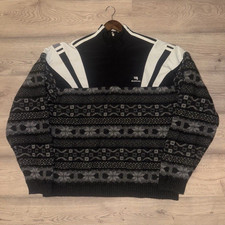 Balenciaga sporty b hybrid wool sweater 