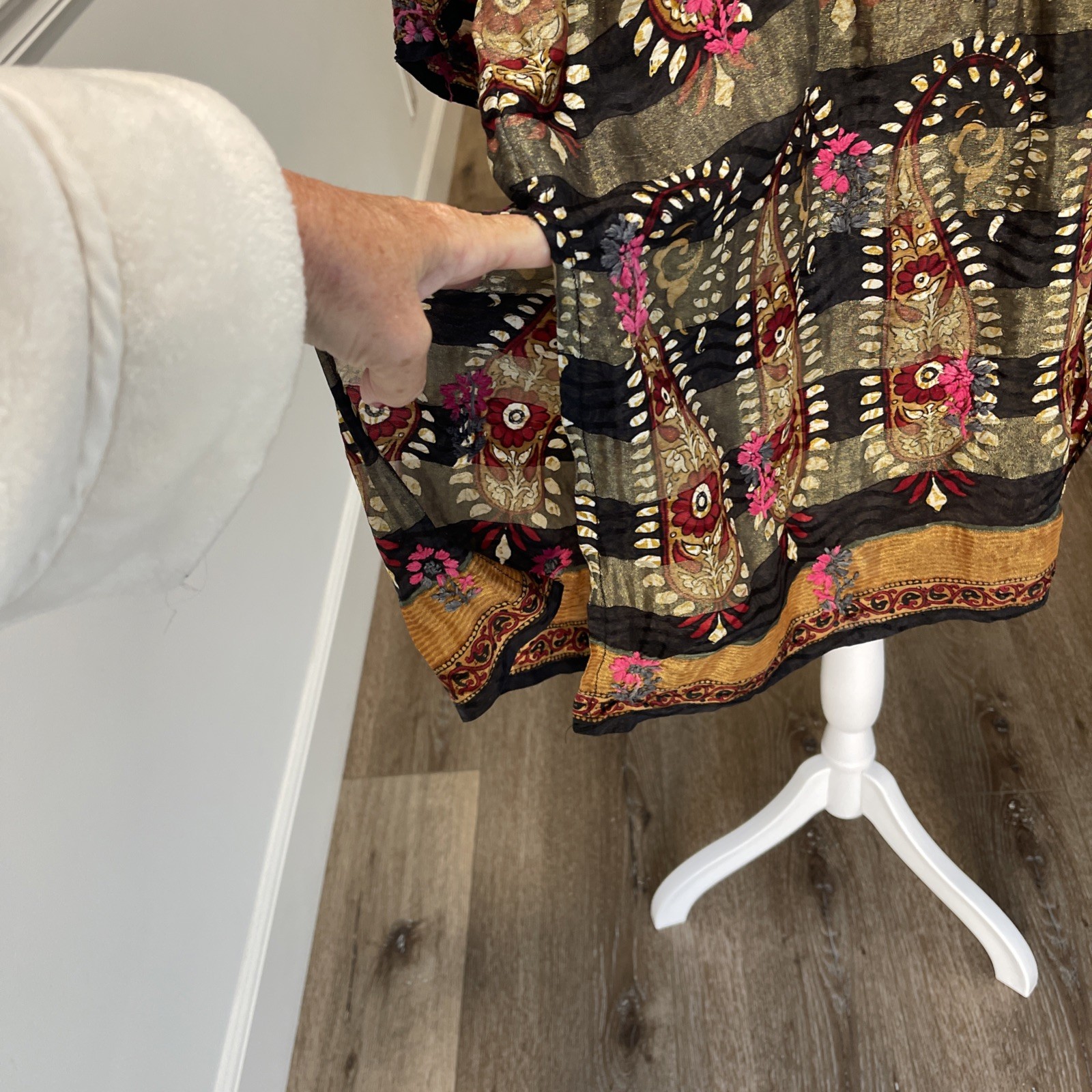 Embroidered Tunic Boho Artsy Sheer Shimmer Blouse Top Fall Global Travel Floral