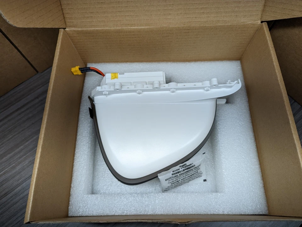 Ninebot 10.02.7043.00 Asm, Cabin & Battery - Segway S Plus Genuine *Brand new* - Image 4 of 4