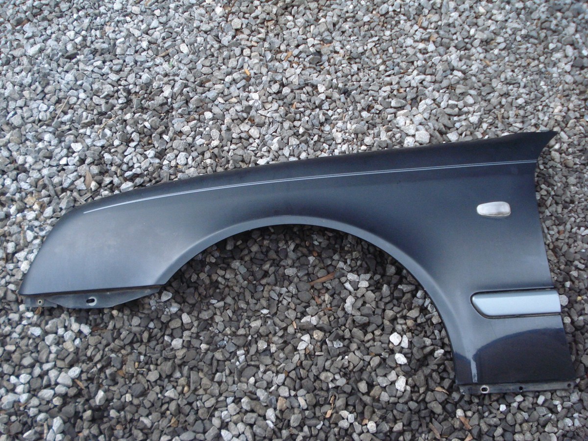 98 99 Mercedes Benz CLK 320 430 Coupe W208 Fender Left Driver OEM