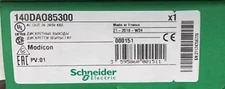 New In Box Schneider Modicon 140DAO85300 PLC Module 140DAO85300