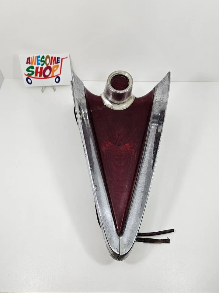 1959 Mercury TAIL LIGHT MRST-59 Monterey Montclair Voyager Commuter -LEFT- SKU#1 - Imagem 2 de 4