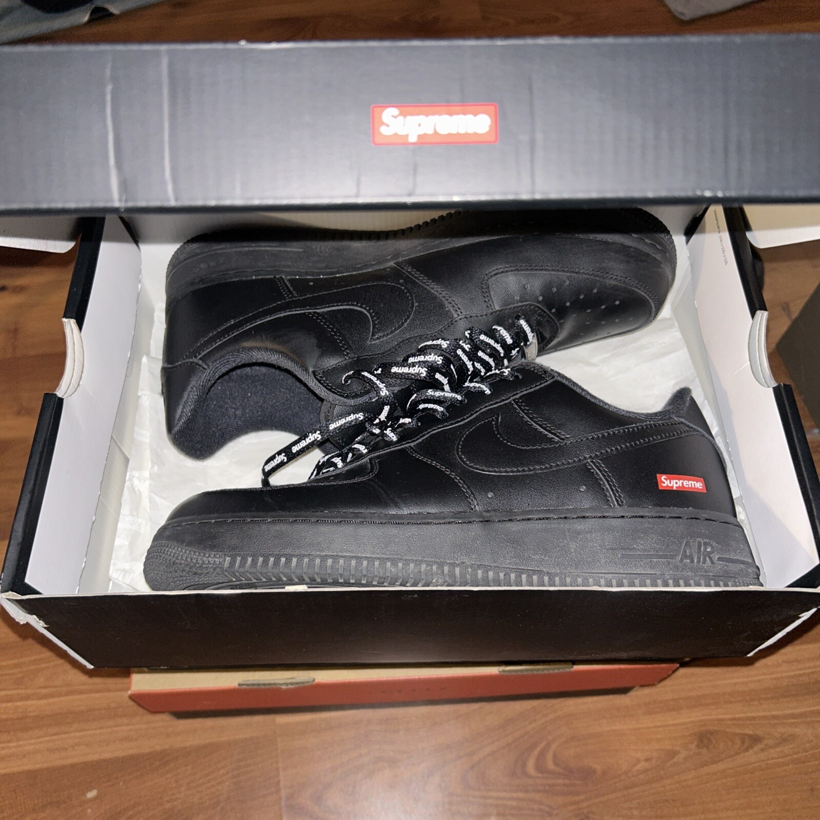Size 9 - Nike Air Force 1 Low x Supreme Box Logo - Black