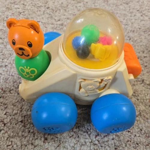 1987 Vintage Fisher Price Poppity POP CAR #1011 with Jumbo Little People Bear