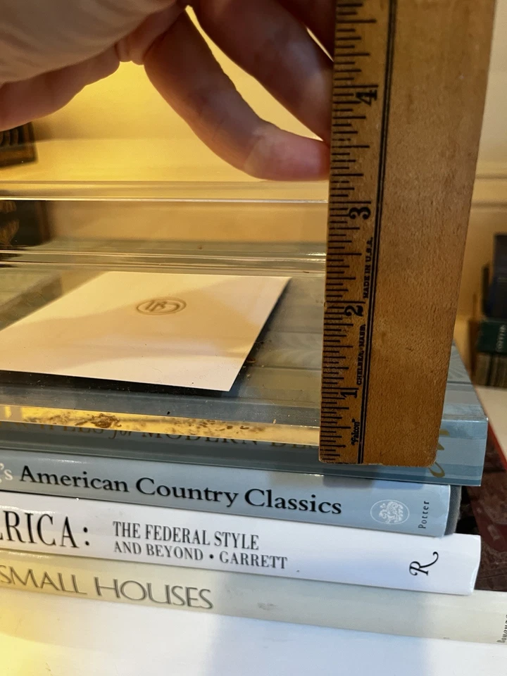 Акриловый дисплей коробка 7 x 7 x 3 дюйма новый в коробке от Ballard Designs - Изображение 4 из 4