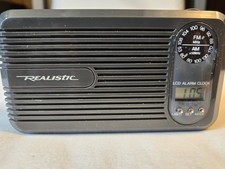 Realistic 12-1571 Portable AM/FM Radio LCD Alarm Clock Black Headphone Jack