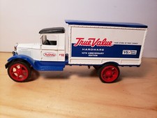 Ertl Diecast True Value Hardware 1931 Hawkeye Delivery Truck Bank 10