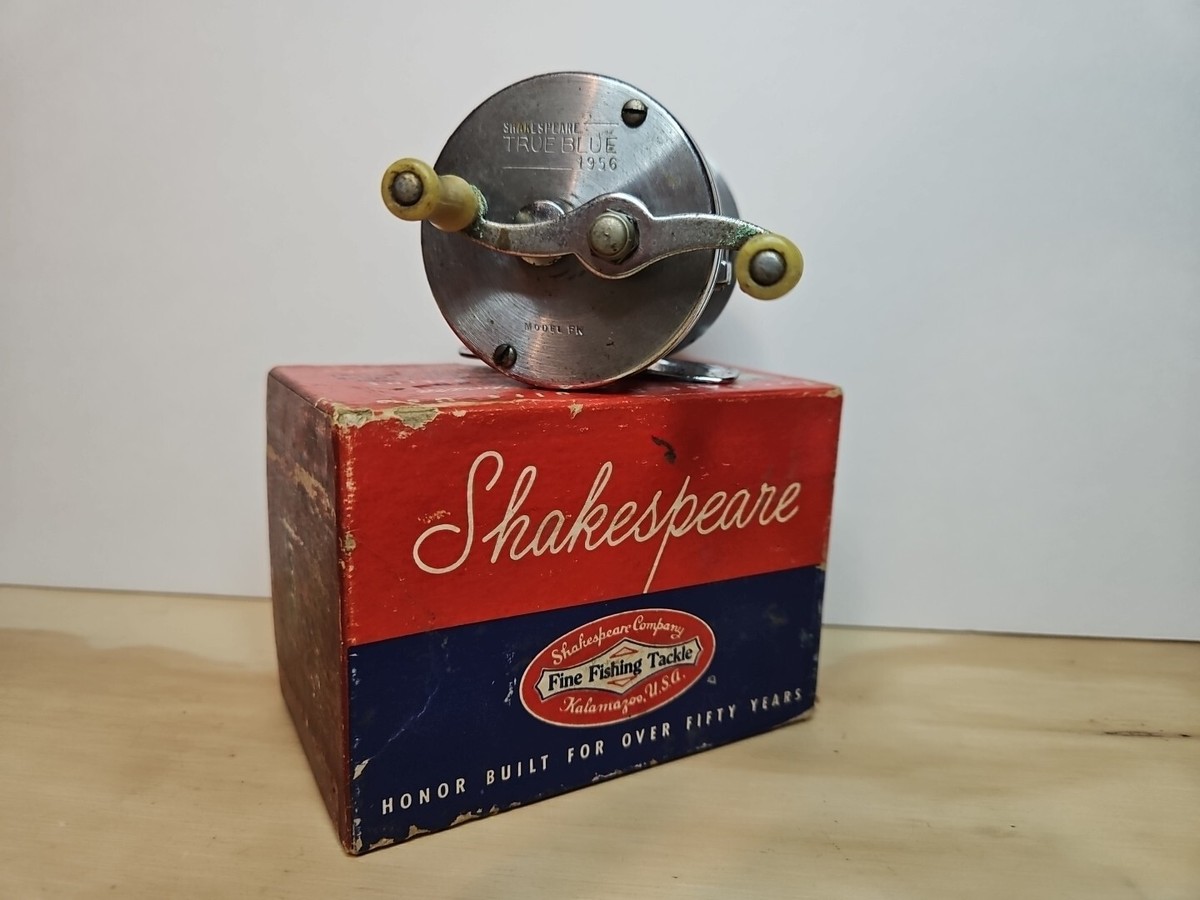 美品　シェイクスピア ダイレクトリール　TRUE-BLUE 1956 FISHING REEL Vintage Shakespeare True Blue 1956 Level Wind Casting
