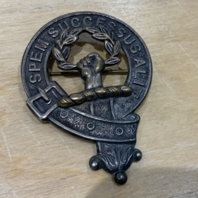 Vintage Ross Familie Clan Wappen Pin Anstecker Brosche schottische Erinnerungsstücke Sammlerstück