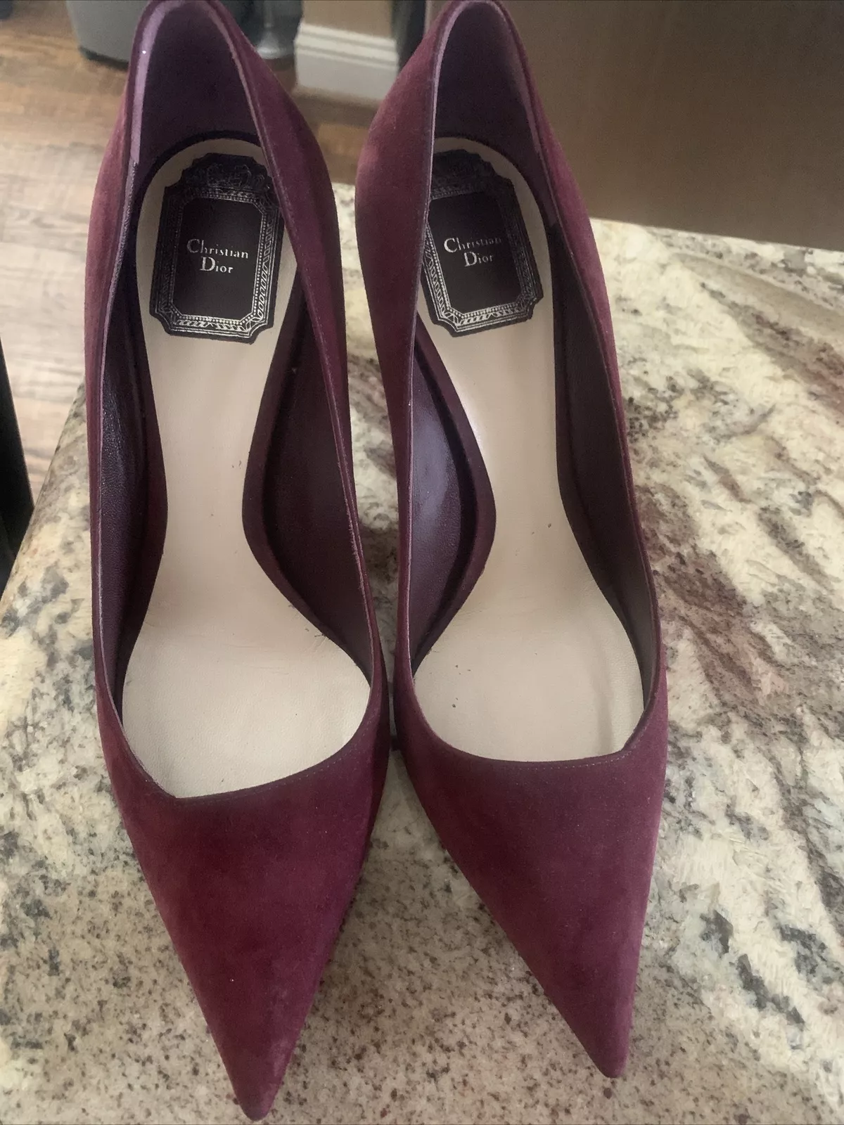 Escarpins en daim à bout pointu incurvé Christian Dior Bourgogne taille 39,5