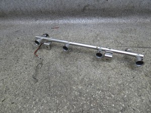 Einspritzleiste 55573667 121Tkm Opel Astra J 1.6 13.1700.081