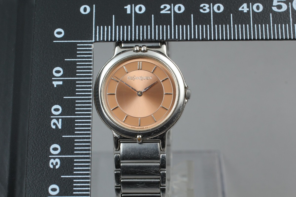 稼働品 美品 イヴサンローラン 2200-H19977 腕時計 時計 コマ付属 稼働品 美品 イヴサンローラン 2200-H19977 腕時計 時計 コマ付属