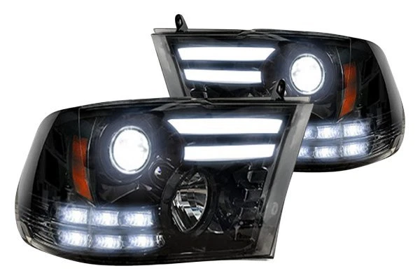 Faros proyectores barra DRL Recon negro/humo para 14-17 Ram 1500 y más Foto 3 de 4