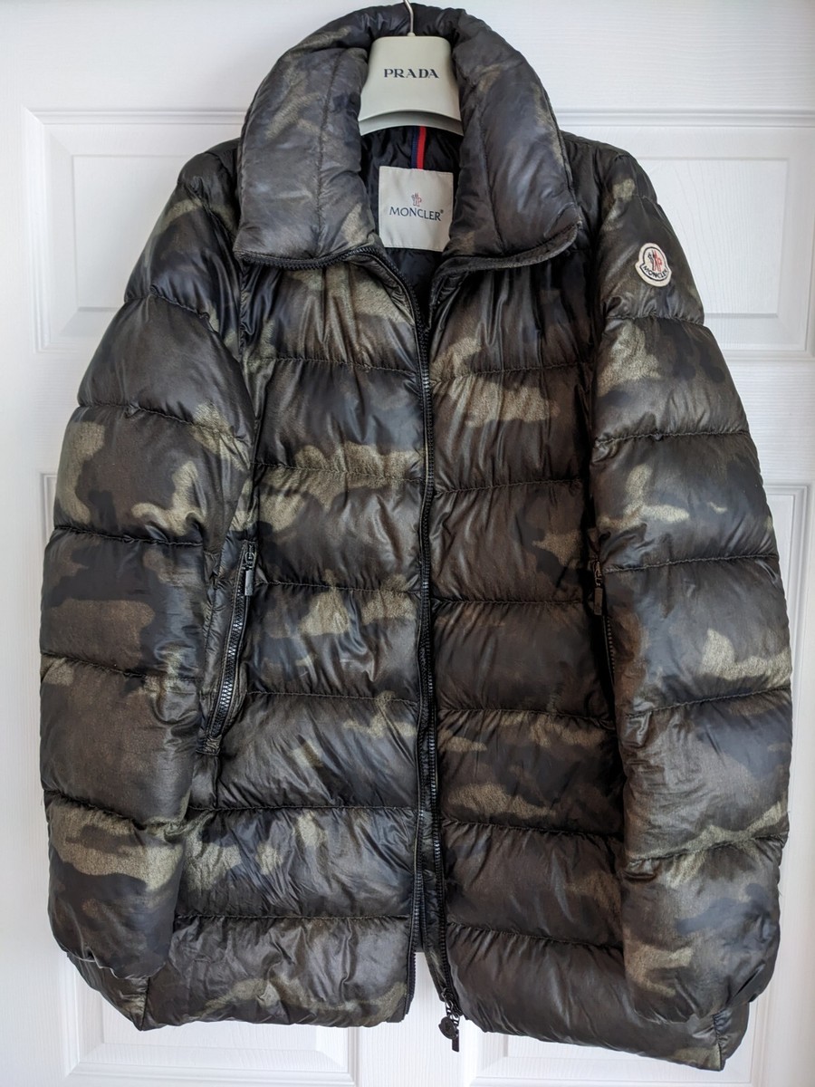 MONCLER TORCY CAMOUFLAGE KHAKI PADDED COAT DOWN JACKET | eBay MONCLER TORCY CAMOUFLAGE KHAKI PADDED COAT DOWN JACKET | eBay