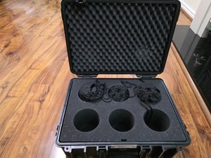 Canon RF fit - Samyang VDSLR Mark II_ 3 Lens Kit - 14mm/35mm/85mm- Excellent