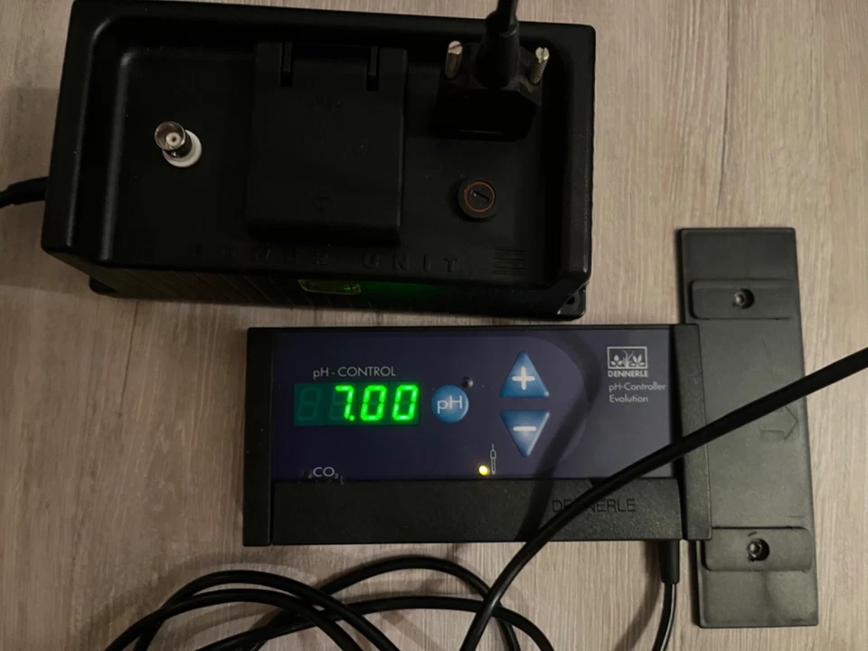 DENNERLE Evolution CO² PH-Controller - ohne Zubehör - Bild 3 von 4