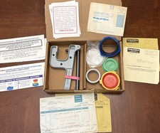 Badge A Minit Hand Press Button Maker Attachments Craft Vintage 1993 New In Box